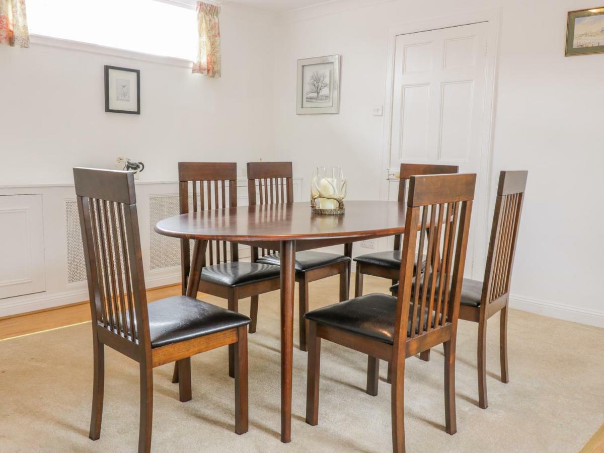 Iona Cottage Duns Екстер'єр фото